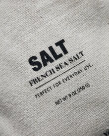 Salt i påse, Bag, Nicolas Vahé