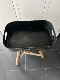 Bricka Le Cru, Ib Laursen