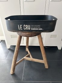 Bricka Le Cru, Ib Laursen
