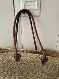 Stråväska, Korg, Bruna läderremmar, Sidsid