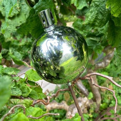 Oljelampa silver kula, Eldgarden